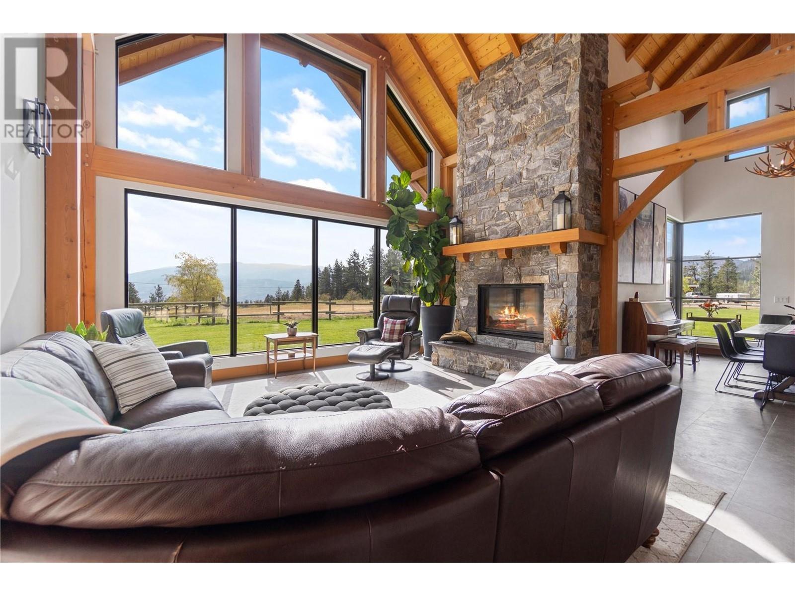 6400 Keyes Avenue, Peachland, British Columbia V0H 1X8 (26310687 ...