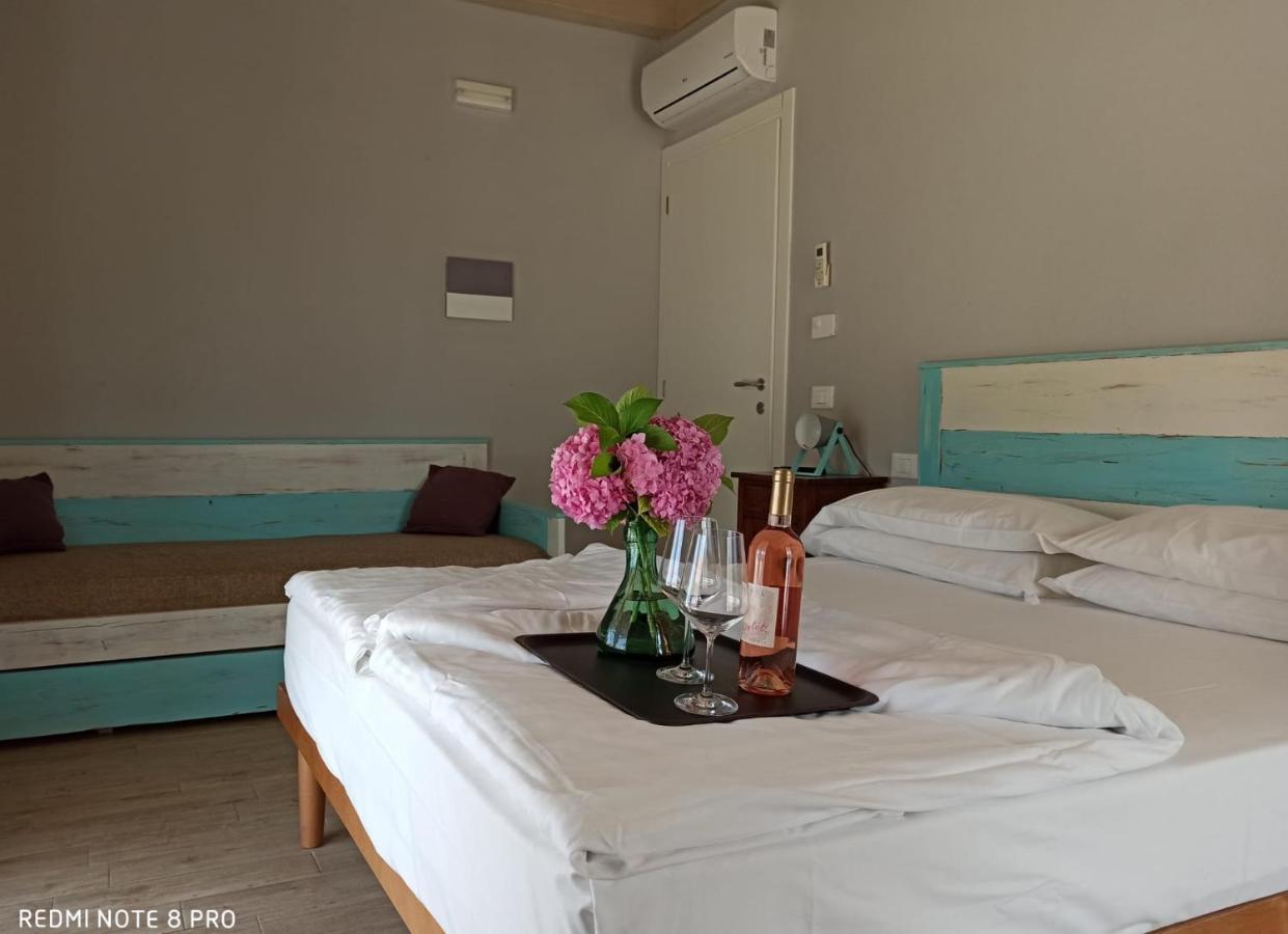 Quadruple Room with External Kitchenette and Pool view,1002085527:JPEG