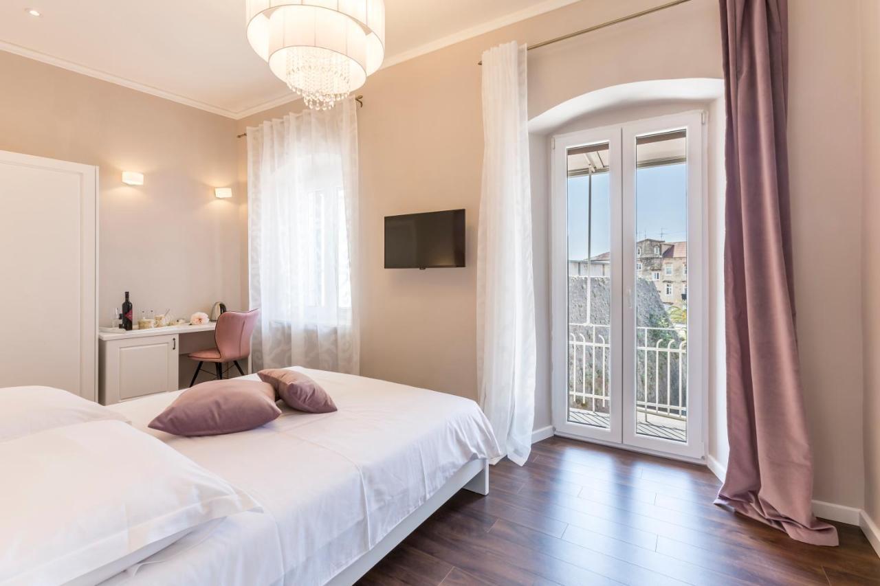 Deluxe Double Room Balcony
