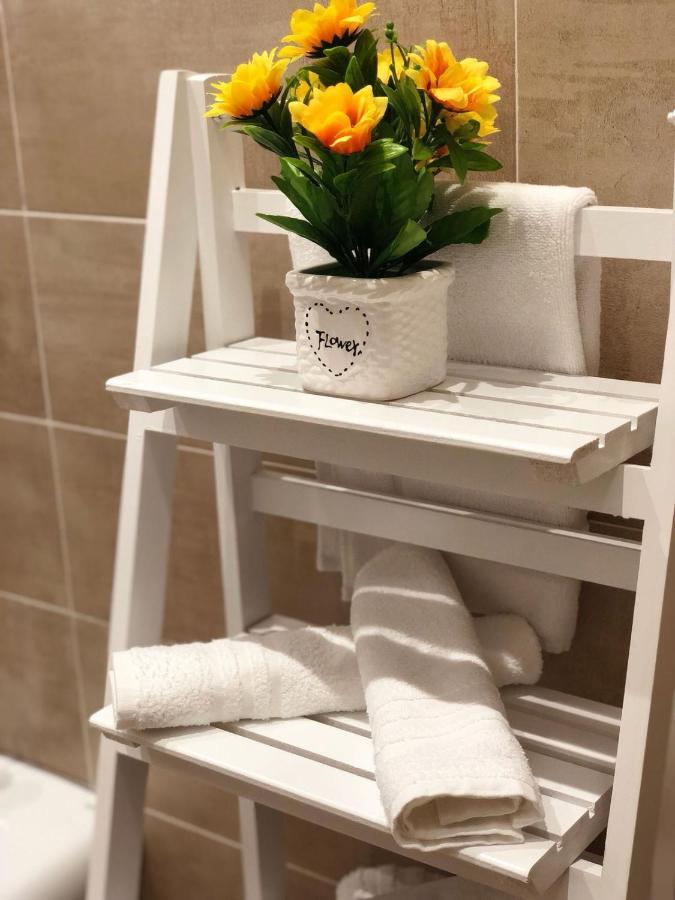 Camera Matrimoniale con Bagno Privato
