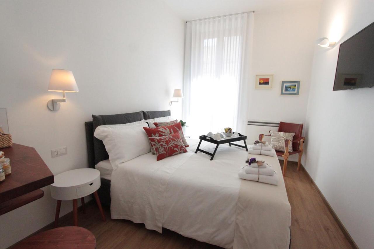 Double Room with Balcony,1101737895:JPEG