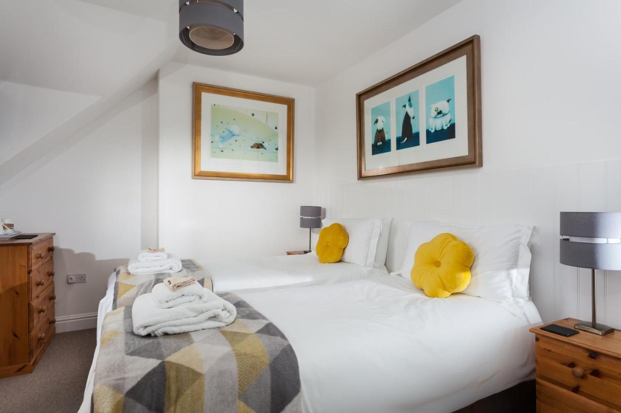 Deluxe Double or Twin Room Sea View