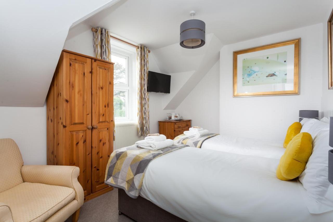 Deluxe Double or Twin Room Sea View