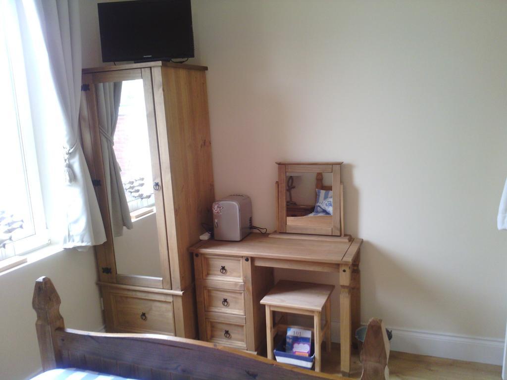 Double Room Private Bathroom