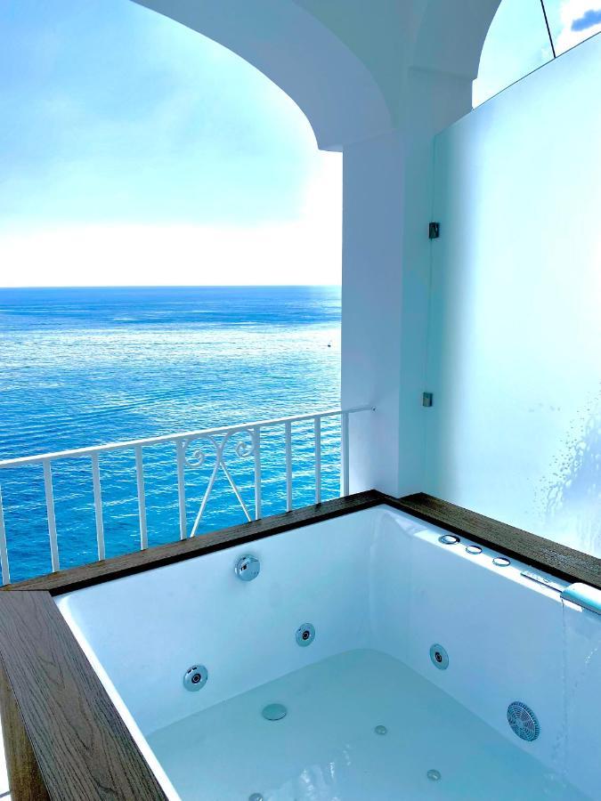 Deluxe Double Room Balcony Sea View,1031998114:JPEG