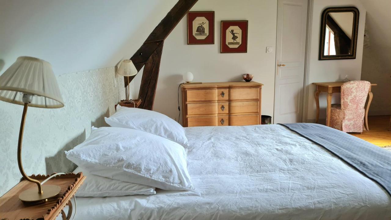 Chambre Lit Queen-Size - Vue sur Jardin