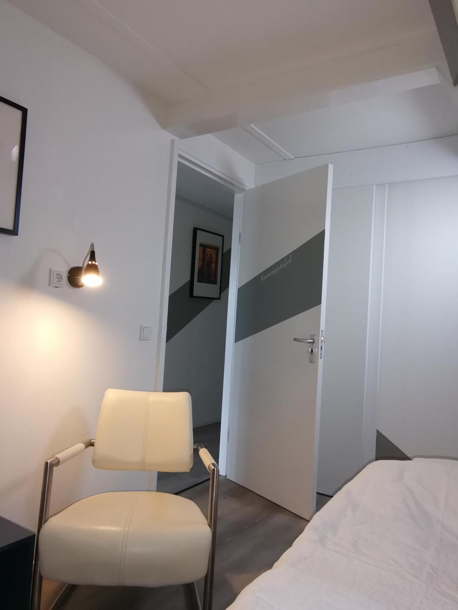 Single Room Private Bathroom