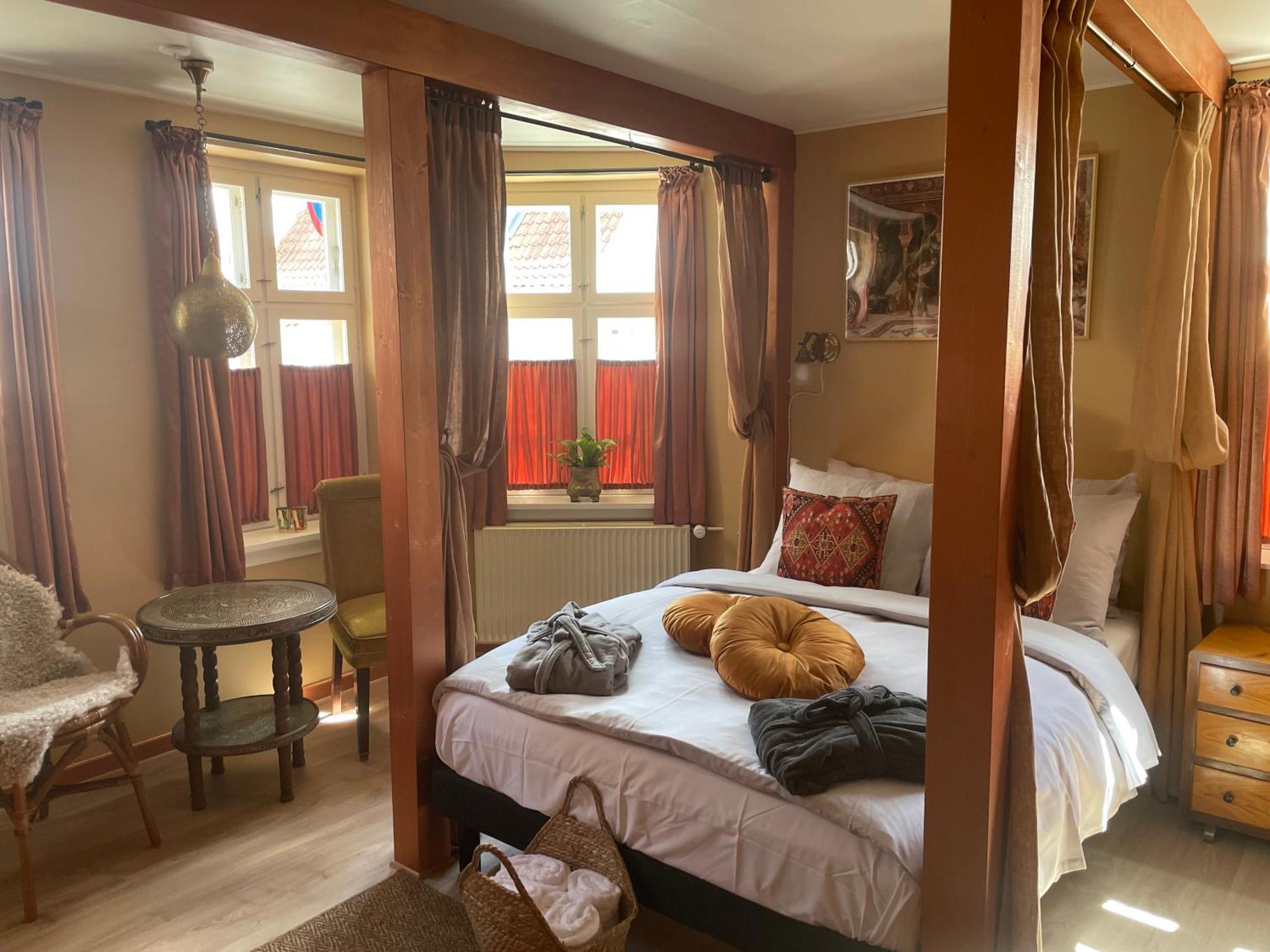 Deluxe Double or Twin Room