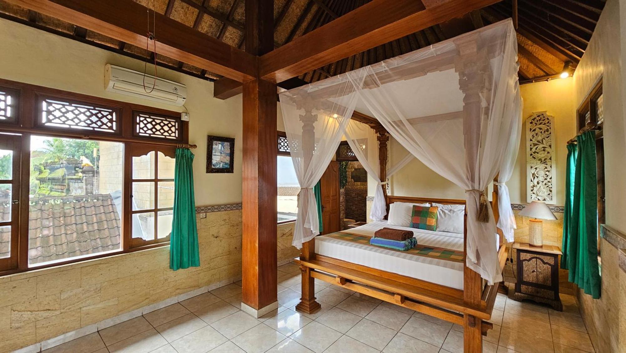 Deluxe Room,1636748999:JPEG
