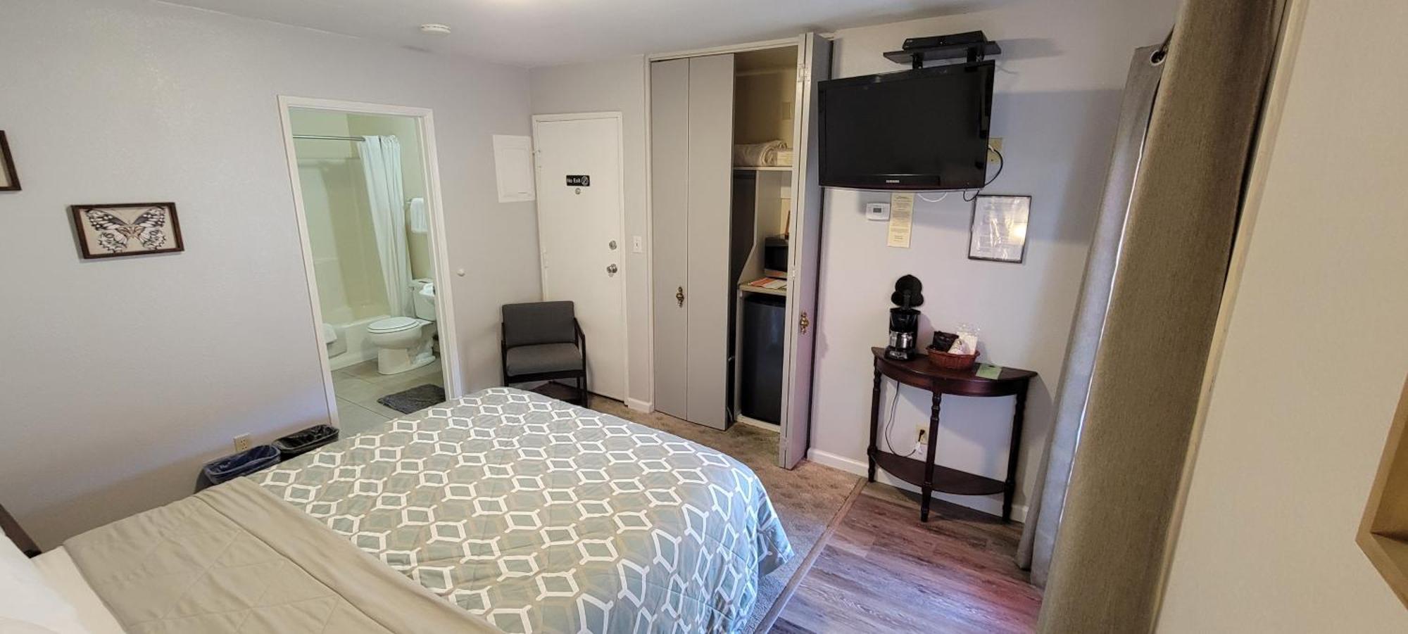 Queen Room Balcony
