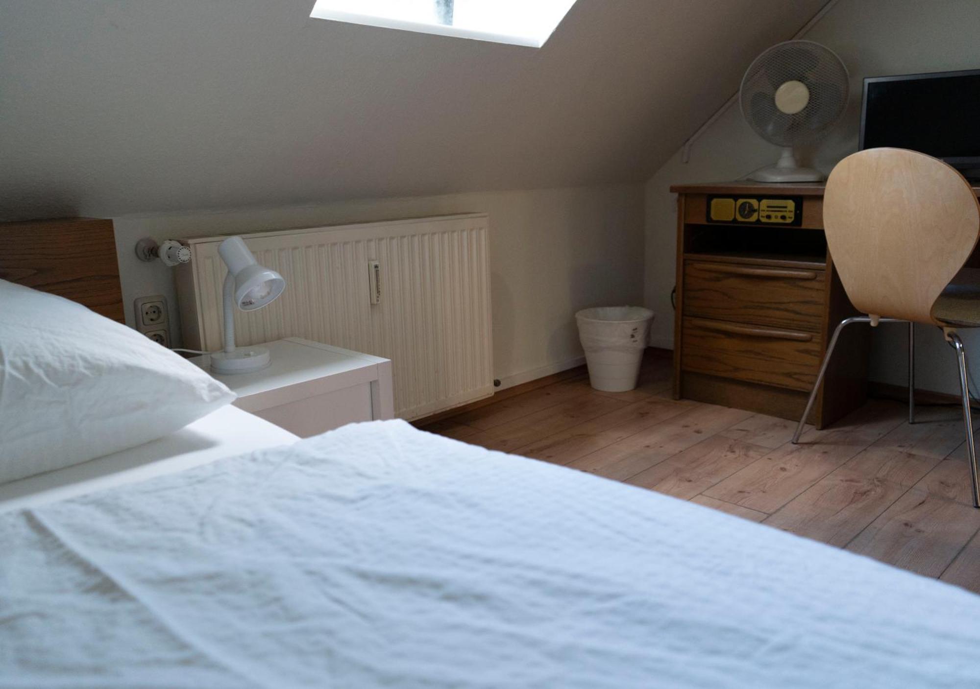 Single Room Private Bathroom