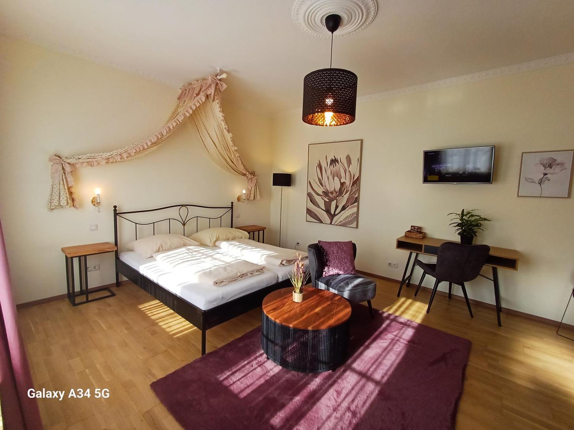 Budget Double Room,1643787518:JPEG