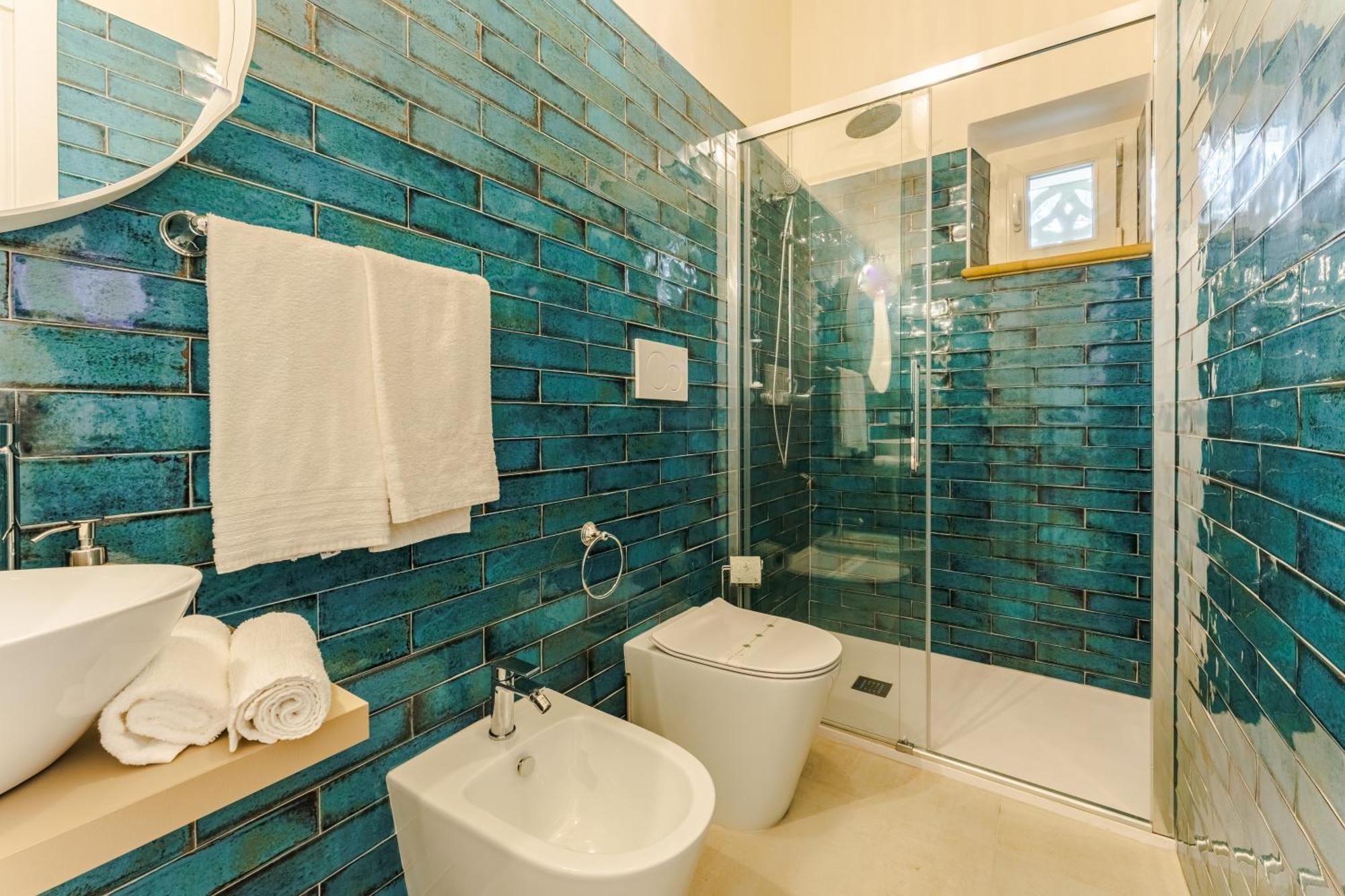 Double Room,1658581346:JPEG