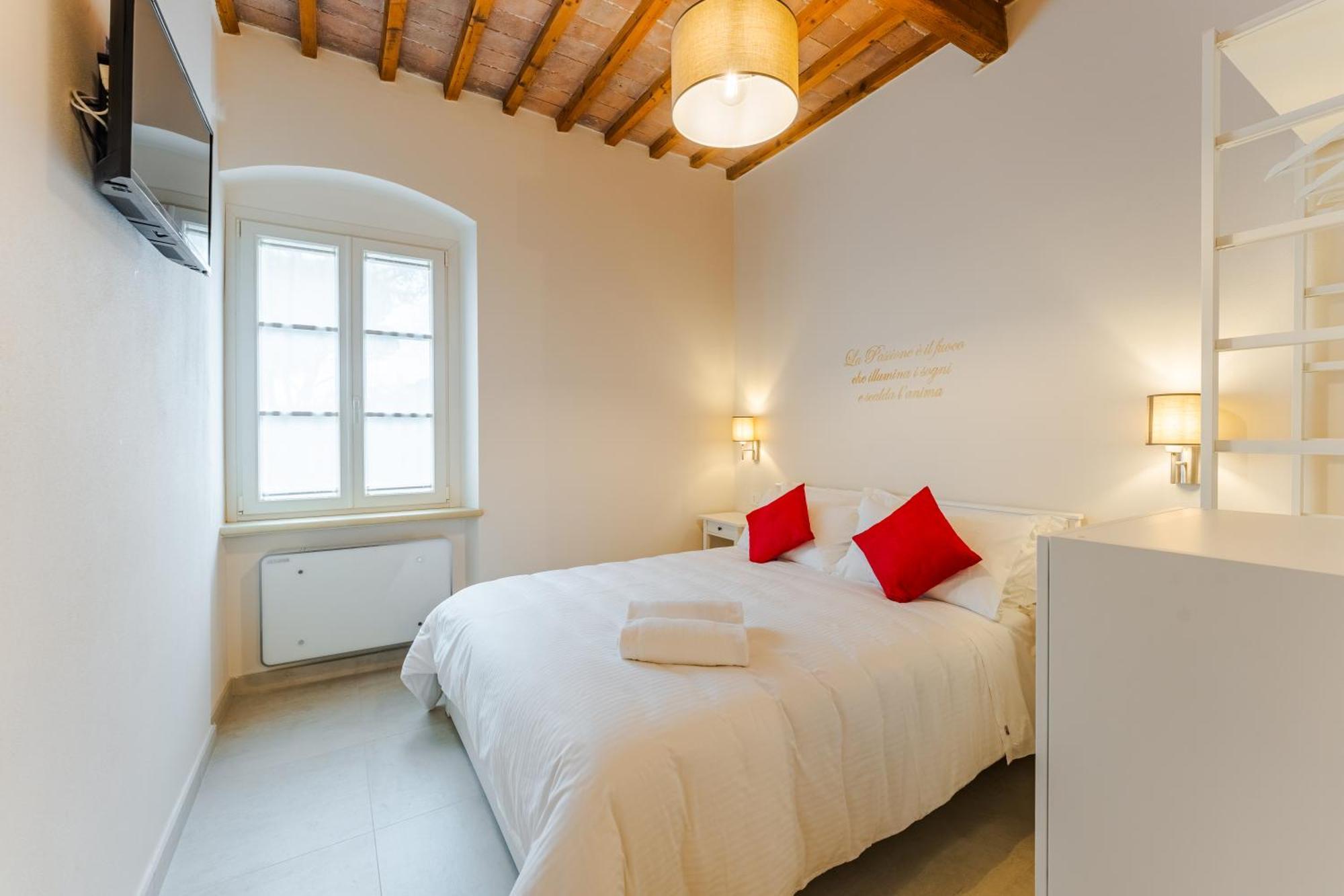 Double Room,1658582147:JPEG