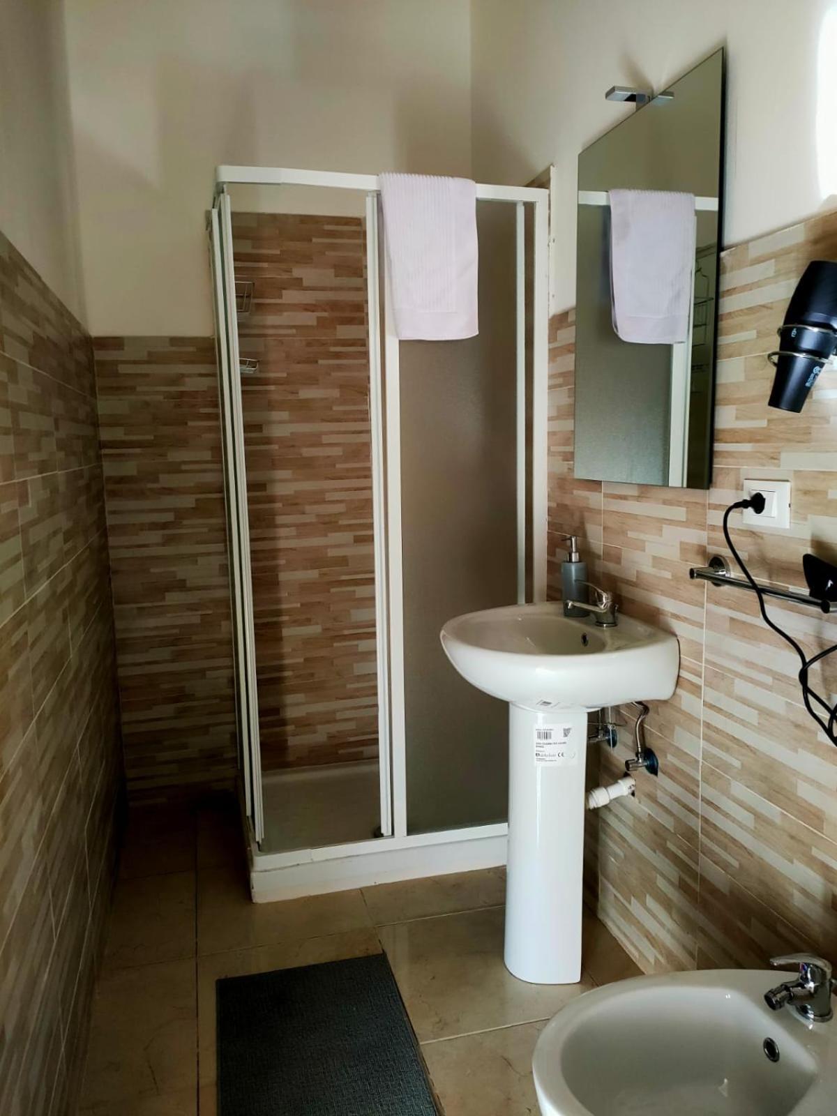 Triple Room Private Bathroom,1659500023:JPEG