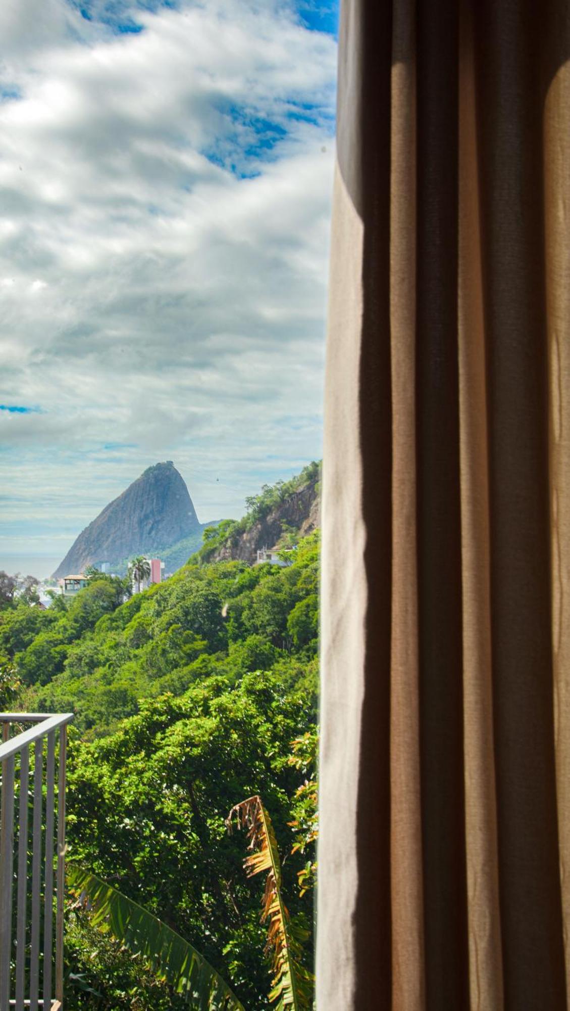 King Room with Mountain View