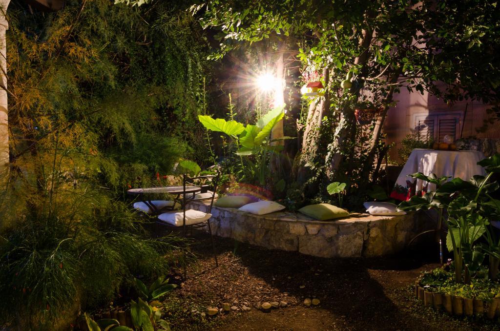 Double Room with Terrace,169581900:JPEG