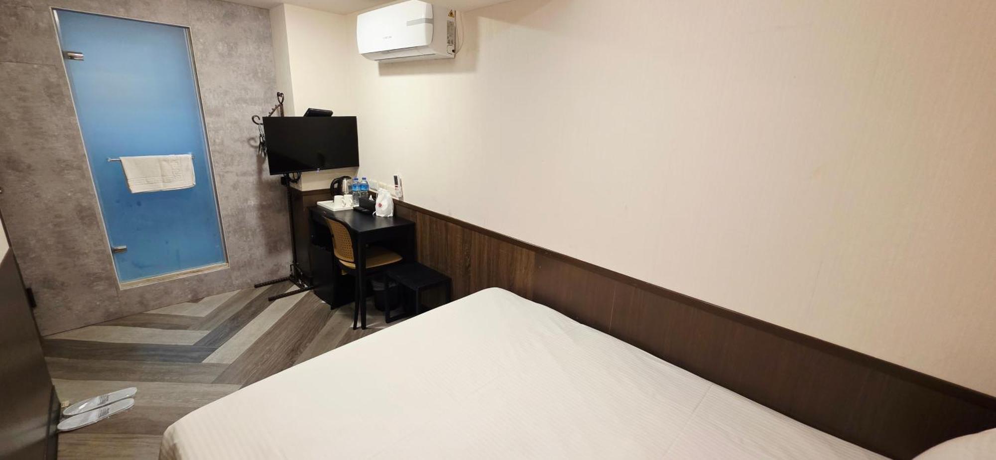 Small Double Room