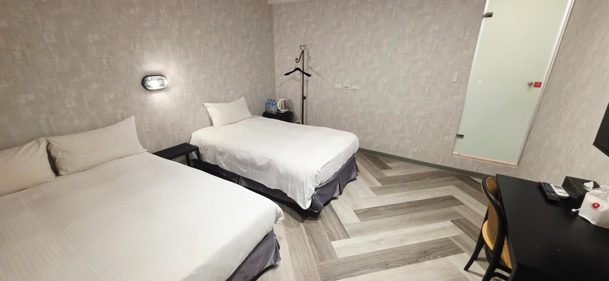 Basic Triple Room