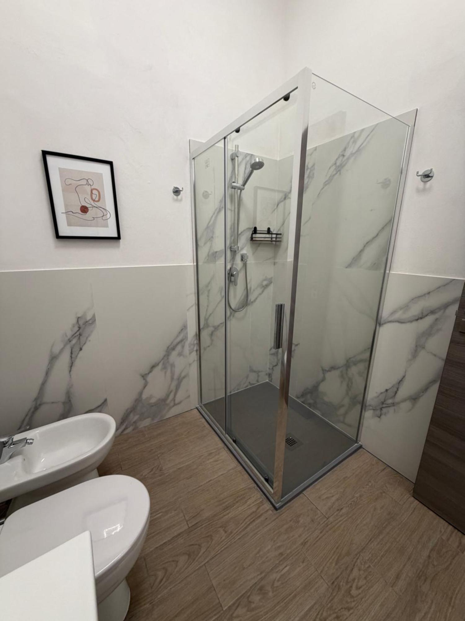 Double Room Private Bathroom