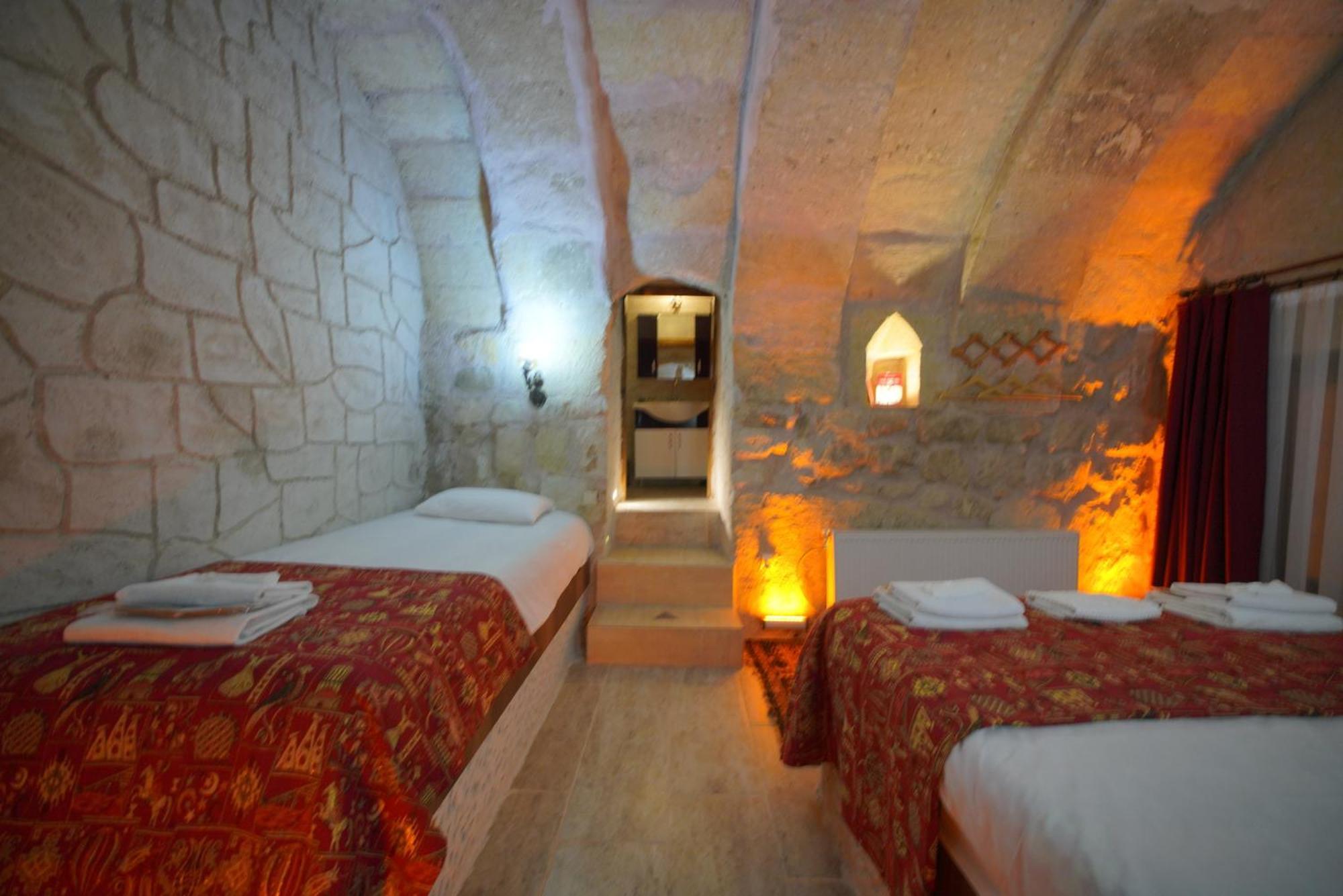 Arch Room