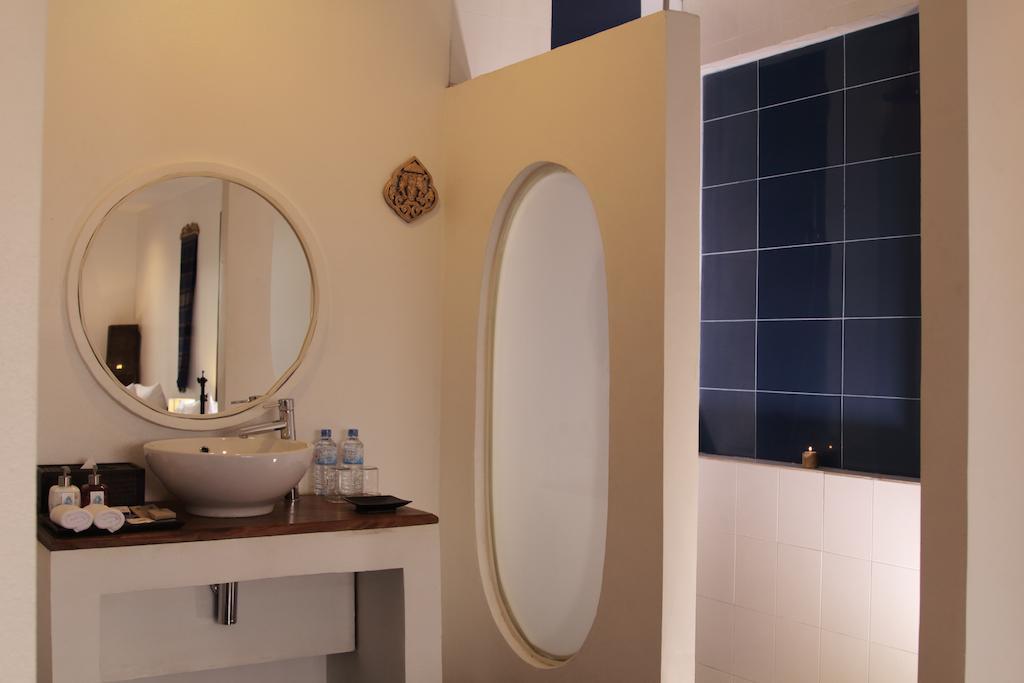 Deluxe Twin Room,234228430:JPEG