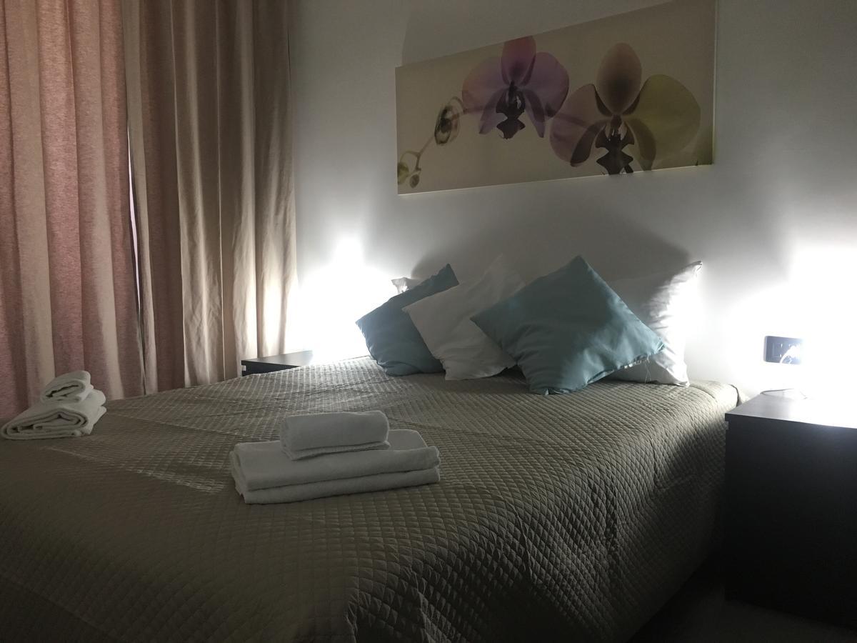 Standard Double or Twin Room,591238152:JPEG