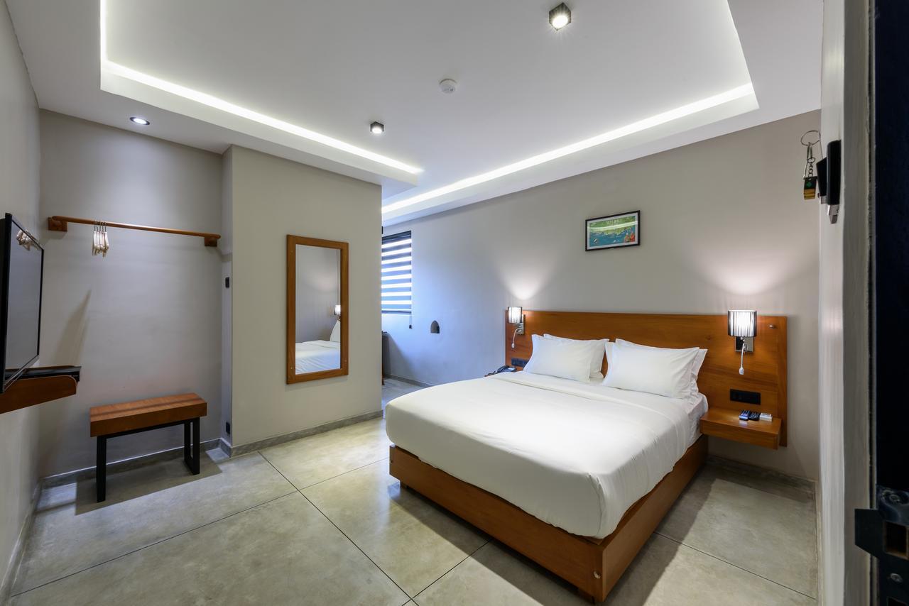 Queen Room