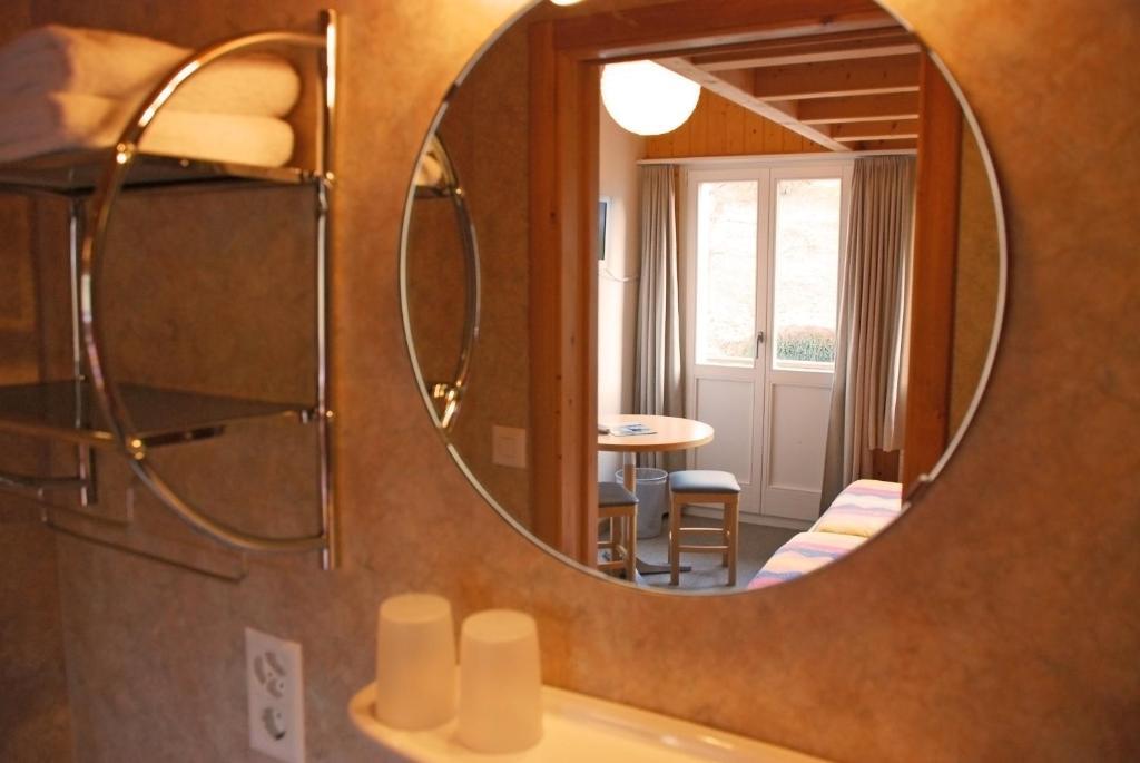 Familiekamer (6 Volwassenen) met Eigen Badkamer