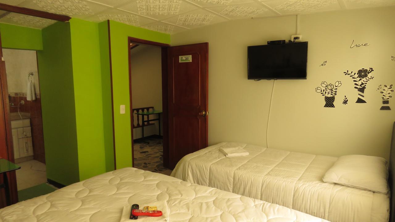 Basic Triple Room,638338122:JPEG
