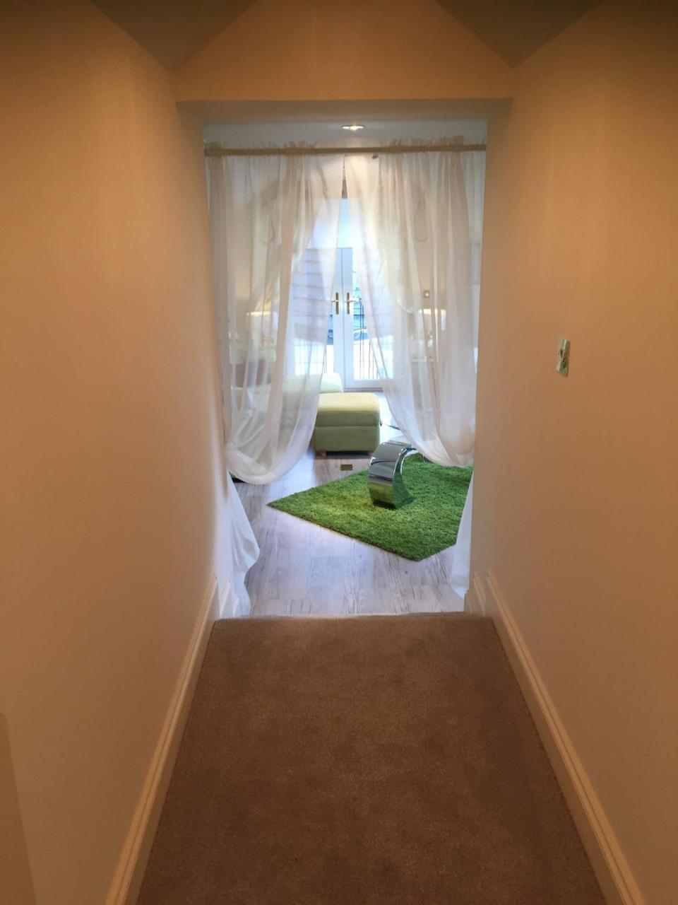 Deluxe King Suite