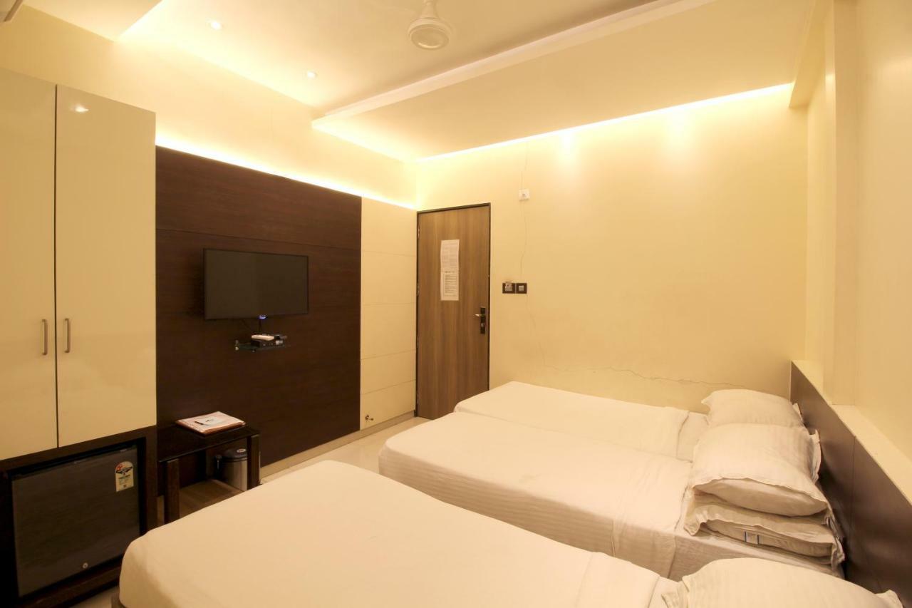 Triple Bed Non AC Room,799207125:JPEG