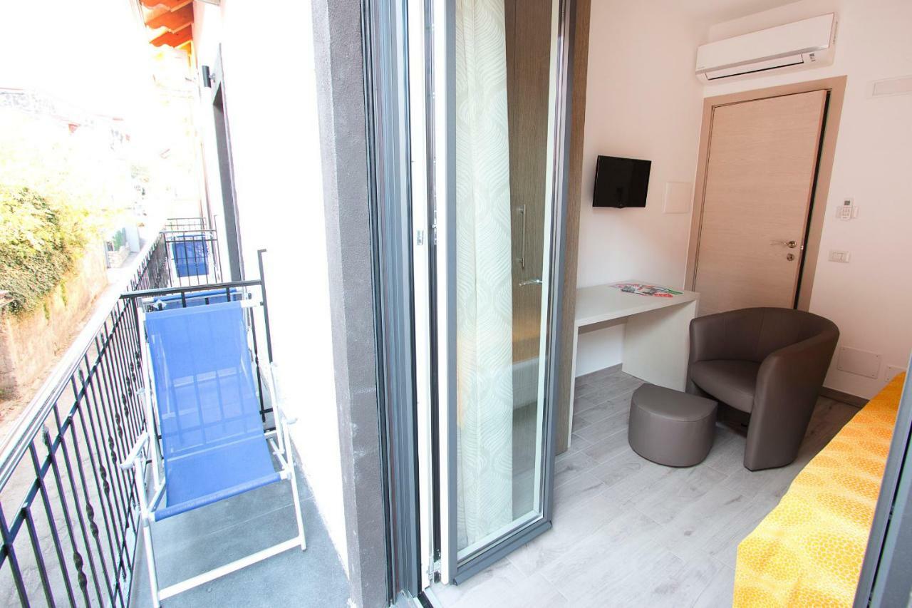 Double Room,894538387:JPEG