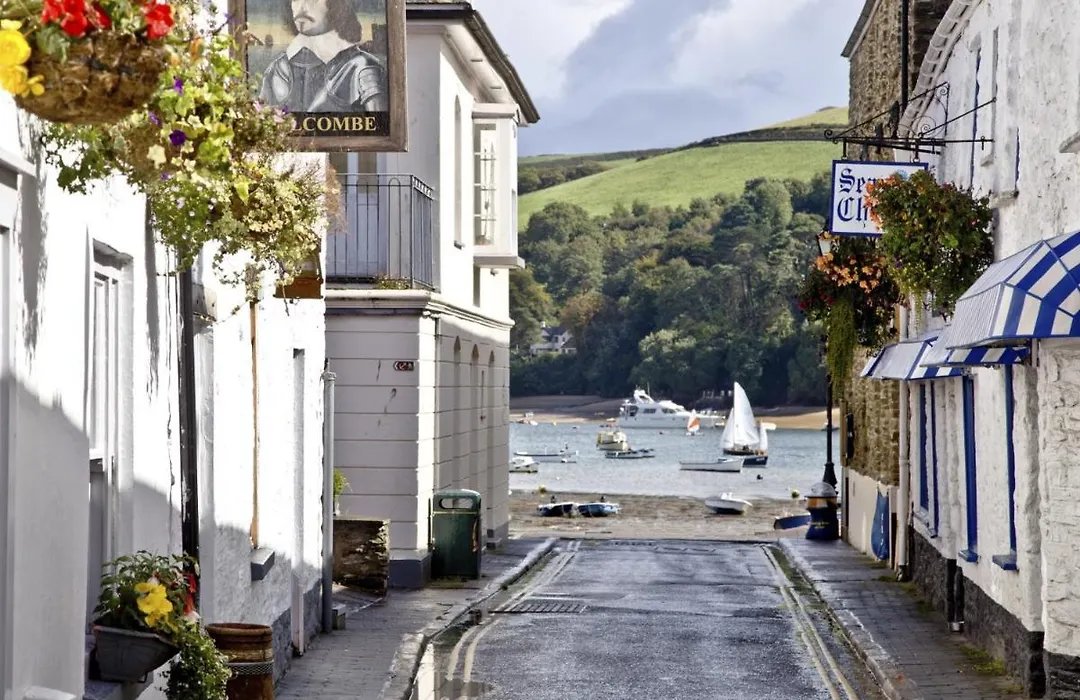 The Fortescue Inn Salcombe-1