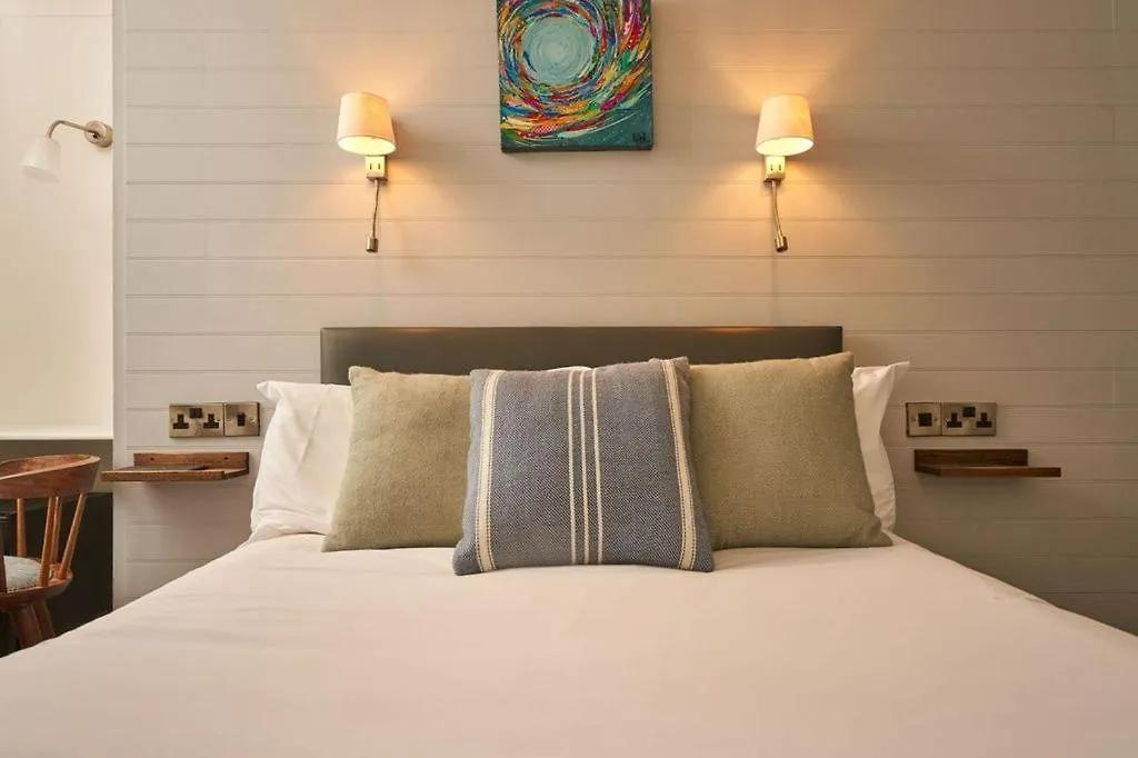 Port William Inn-1