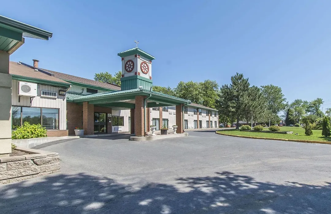 Comfort Inn-1