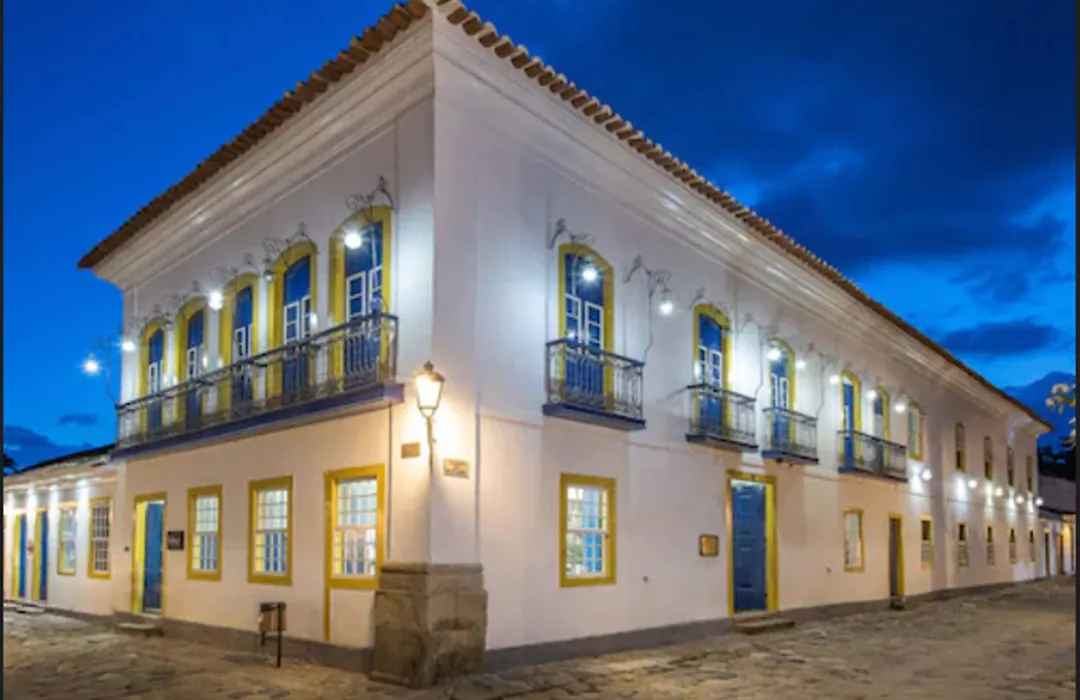 Sandi Hotel-1