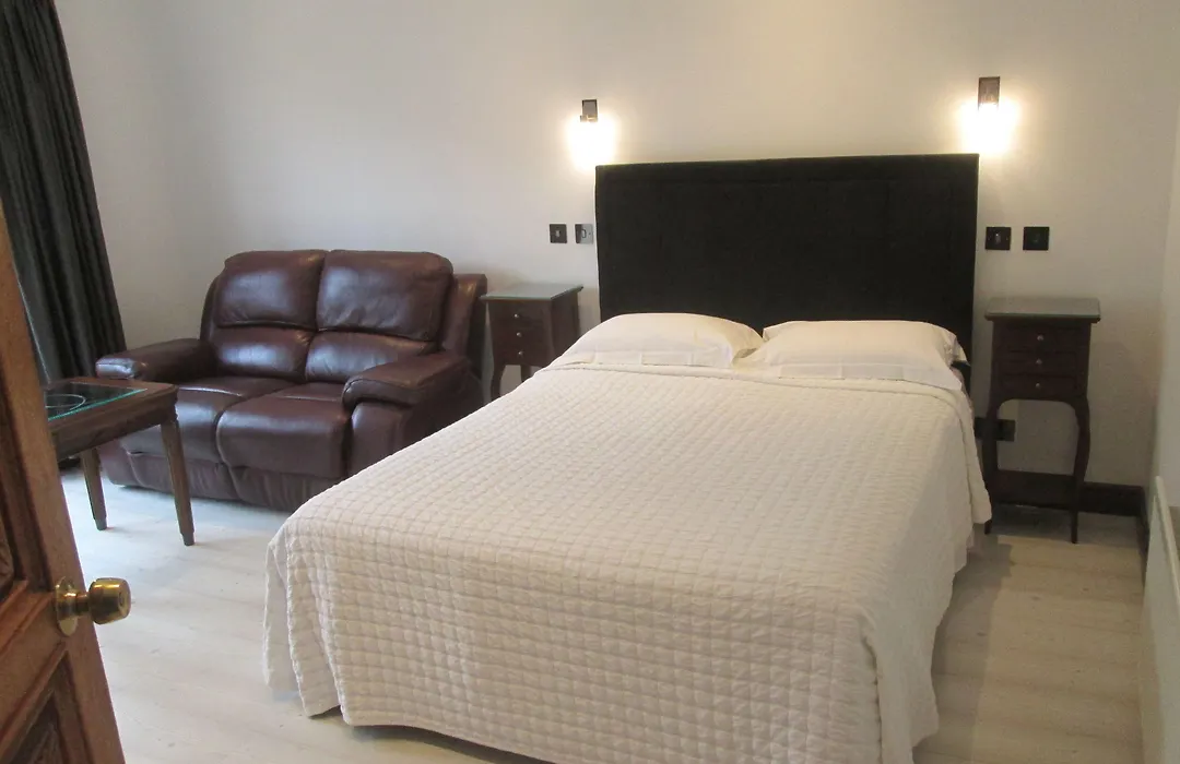 Kilbree House B&B-1