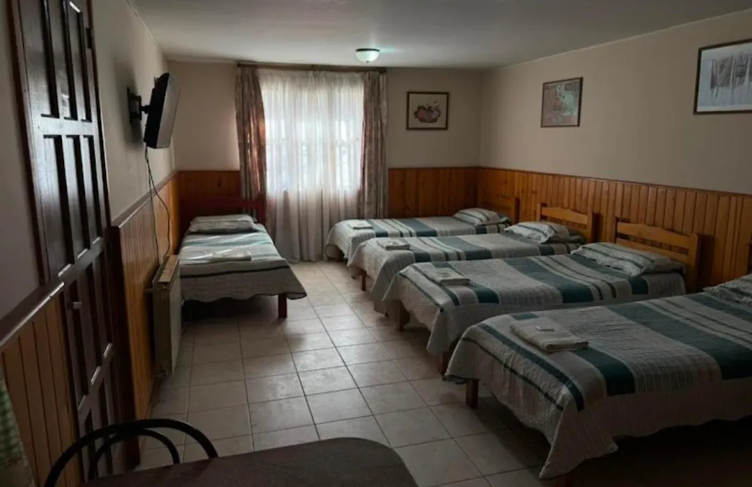 Hostal Rio Ona-1