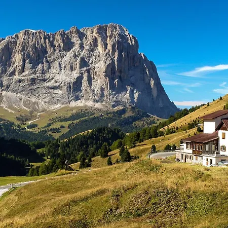 Alpin Hotel&Restaurant Frara-3