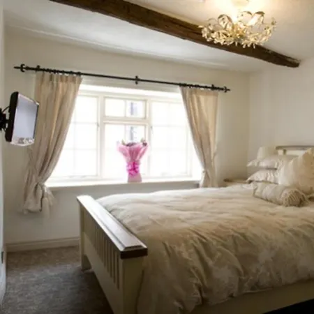 Cathedral View Guest House-3