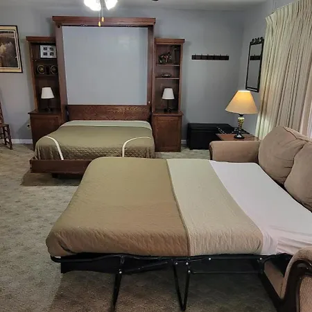 5Th Street Inn-3