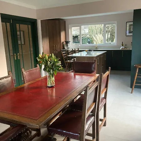 Runnymede House-3