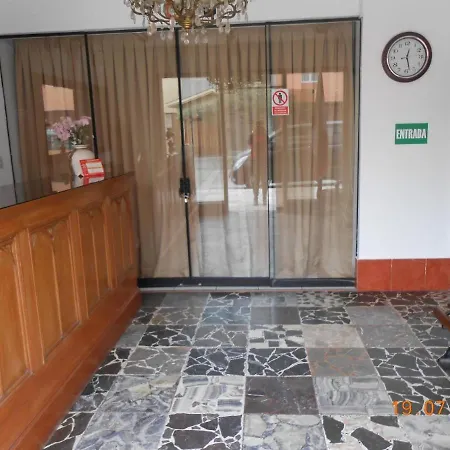 Hostal Cesar Alberto-2