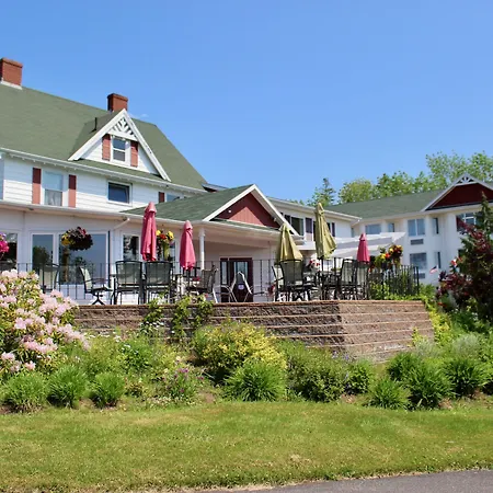 Auberge Gisele'S Inn-3