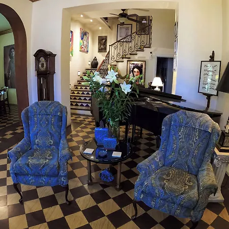 La Perla Hotel Boutique B&B-3