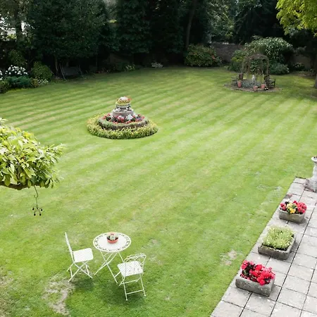 Little Manor-2