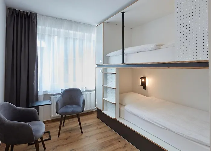 Hotel nahe College: The Bunk Hostel