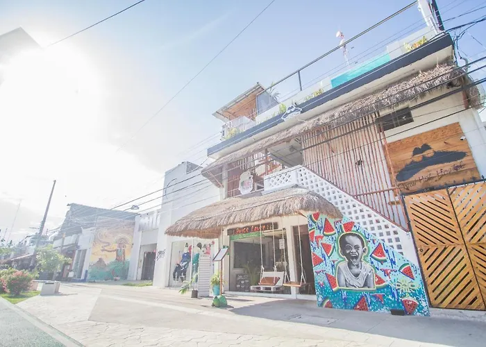 Straw Hat & Rooftop Bar