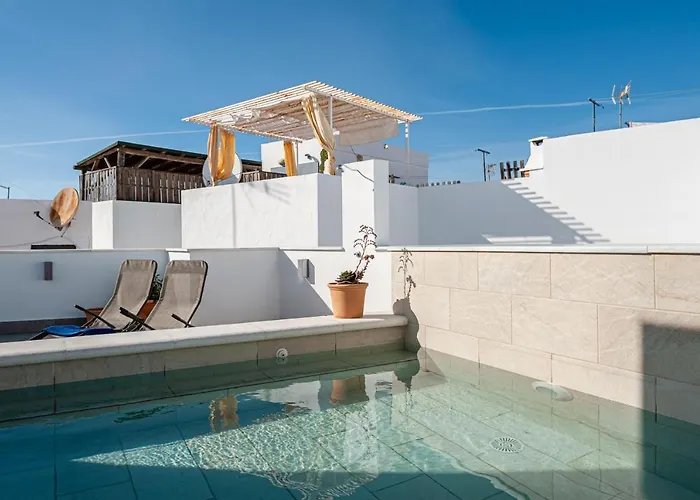 Hotel cerca del colegio: Apartamentos Wamba